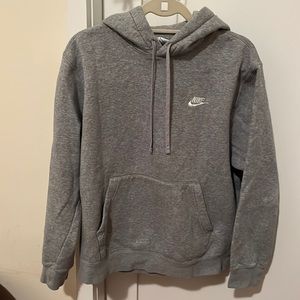 Nike Sportswear Club Fleece Pullover Hoodie